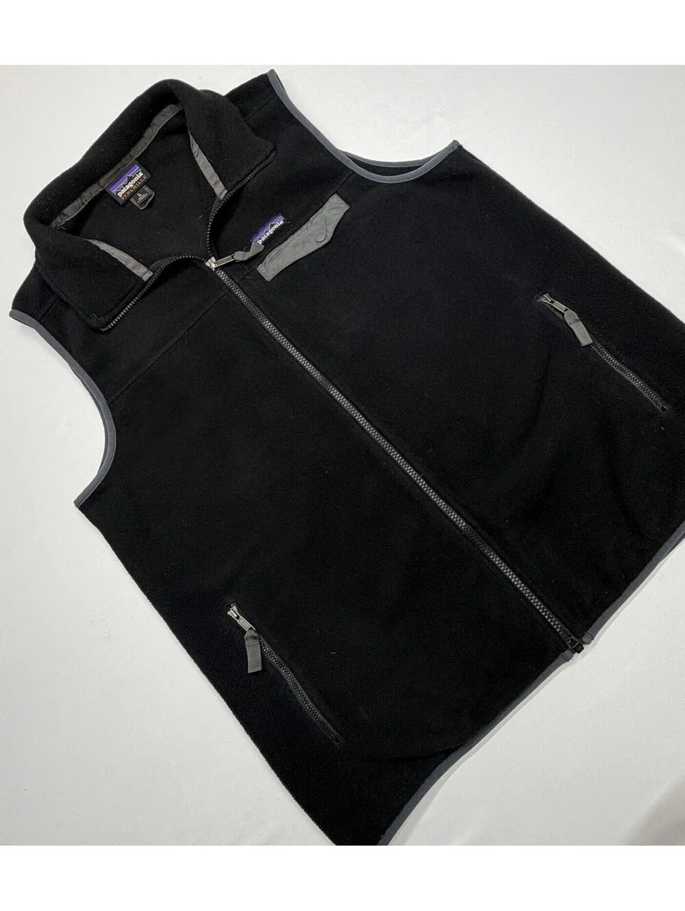 Patagonia Synchilla Fleece Vest Mens Large Black Full Zip  Outdoor Hiking Snap T